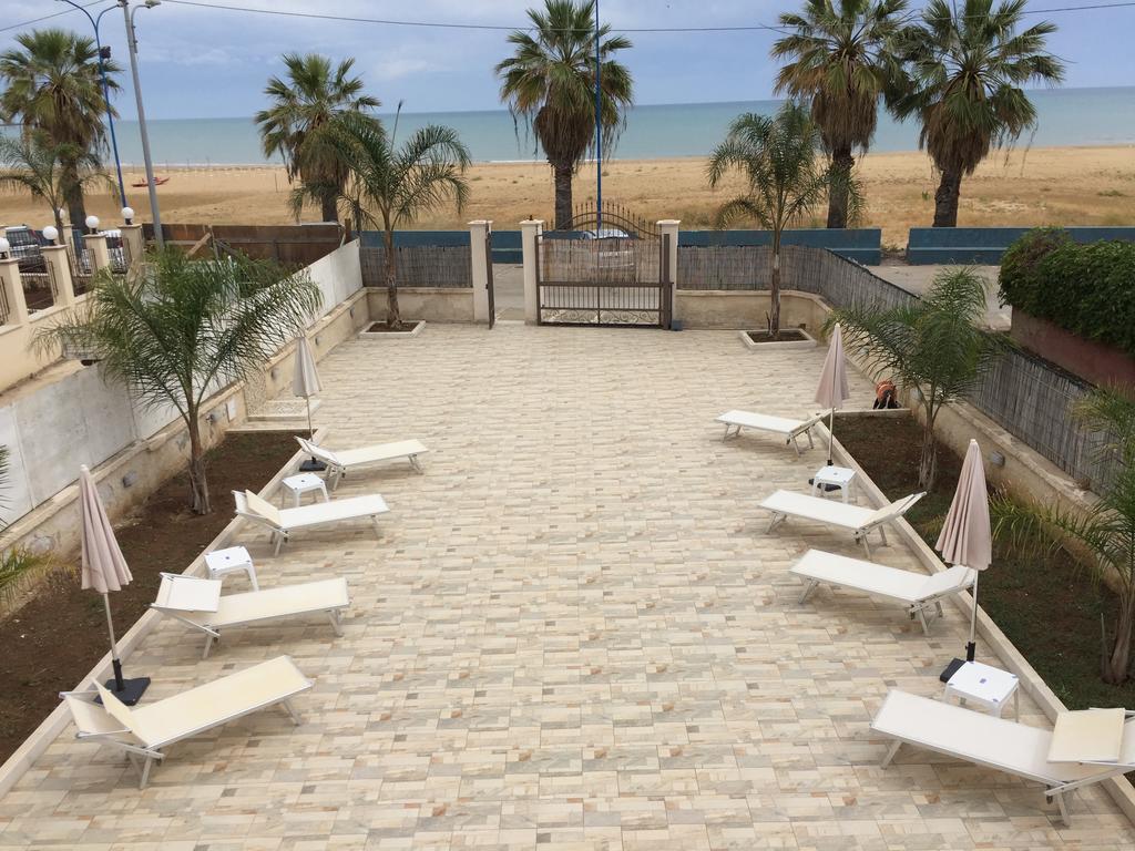 Costa Del Sol Bed and Breakfast Πόρτο Εμπέντοκλε Εξωτερικό φωτογραφία